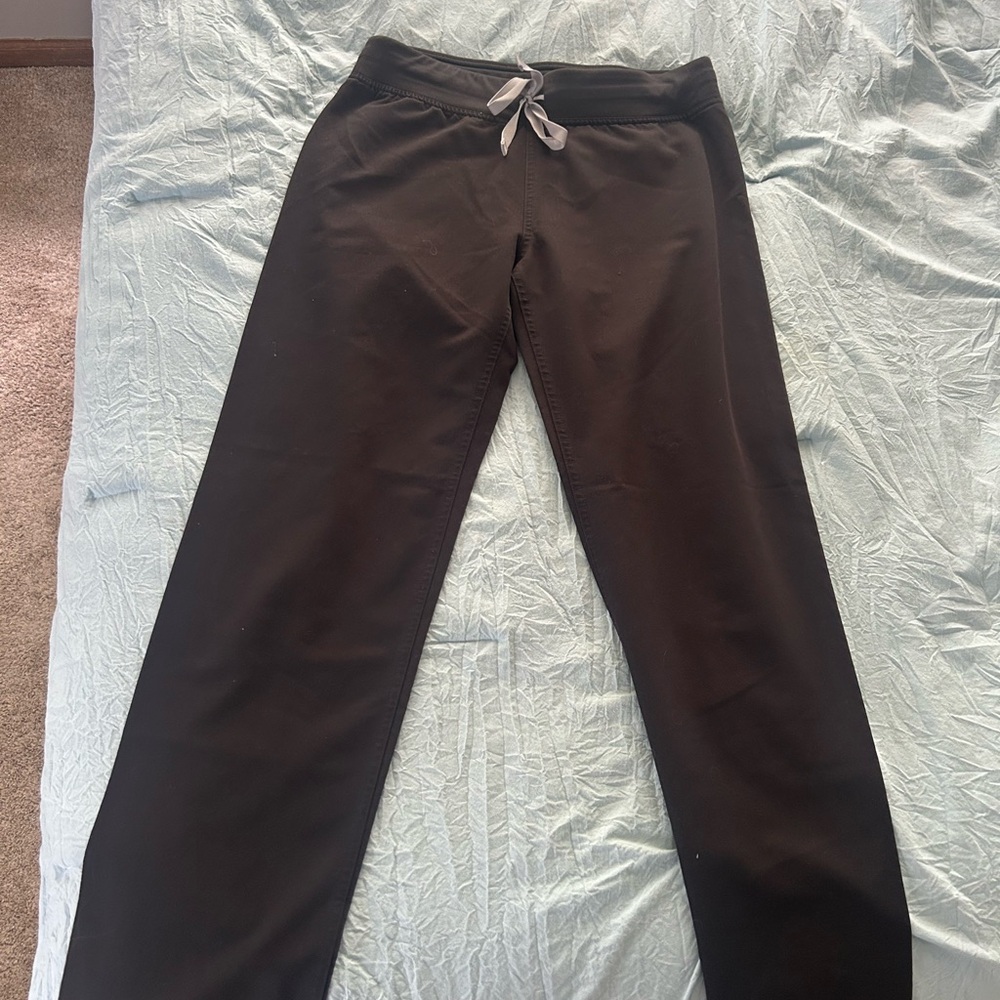 FIGS Women’s Black Livingston Basic Scrub Pants